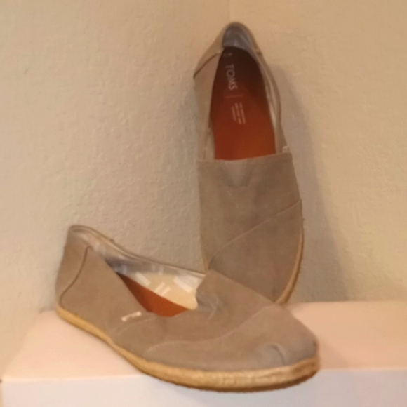 Toms Gray  Canvas Slip on Shoes - Picture 15 of 15